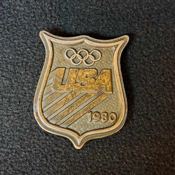 Vintage US Olympics solid brass belt buckle 1980 team USA with rings emblem GUC - Picture 12 of 12